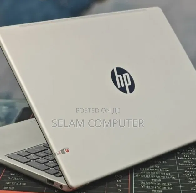 New Laptop HP Stream Notebook 16GB Intel Core i7 SSD 1T