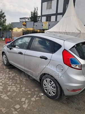 Ford Fiesta 2014 Silver