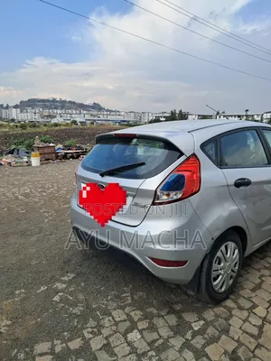 Ford Fiesta 2014 Silver
