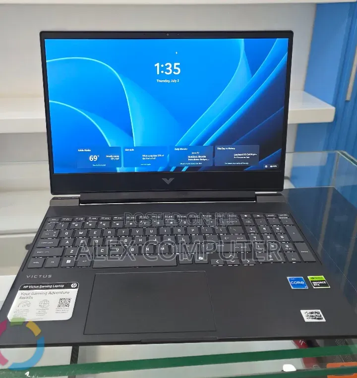 New Laptop HP Victus 15 16GB Intel Core i5 SSD 512GB