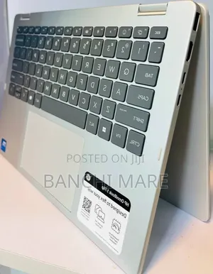 New Laptop HP OmniBook 5 Flip 16GB Intel Core 7 SSD 512GB