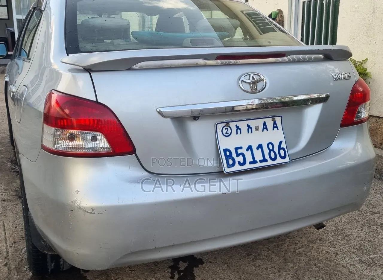 Toyota Yaris 2007 Silver