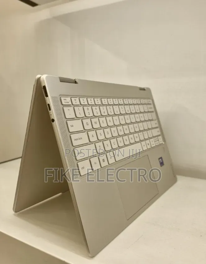 New Laptop Lenovo Yoga 7i 32GB Intel Core Ultra 7 SSD 1T