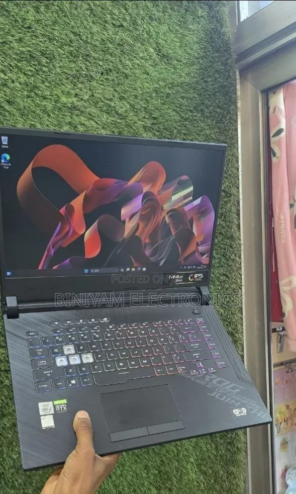 New Laptop Asus ROG Strix G16 G614 16GB Intel Core i7 SSD 512GB