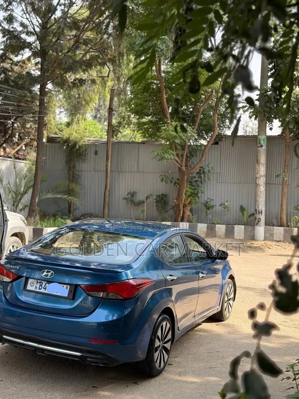Hyundai Avante 2016 Blue