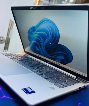 New Laptop HP Elitebook 830 G11 16GB Intel Core Ultra 7 SSD 512GB