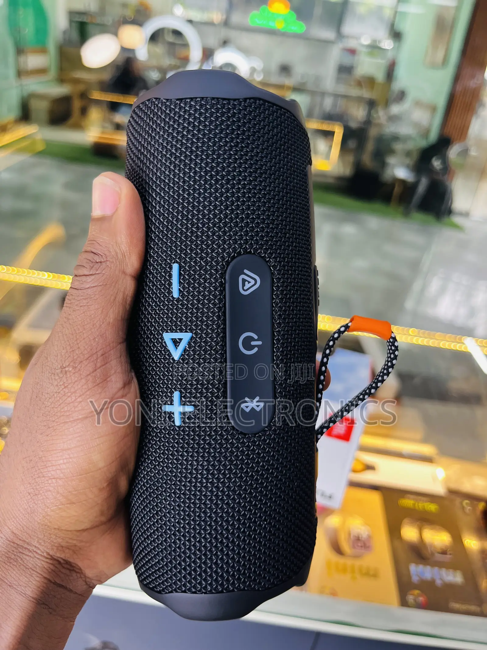 JBL Flip 7 Wireless Bluetooth Speaker