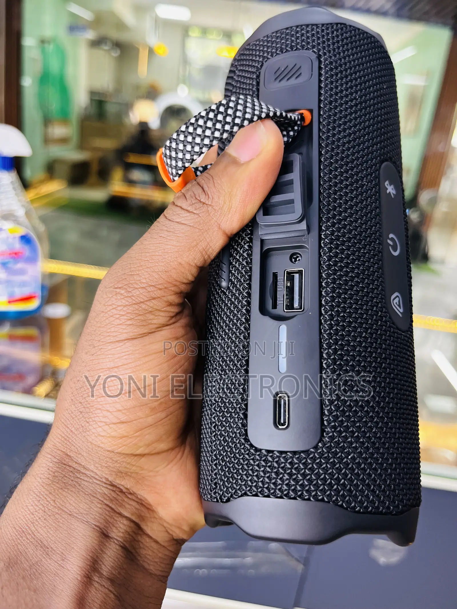 JBL Flip 7 Wireless Bluetooth Speaker