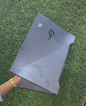 New Laptop Asus ROG Zephyrus G15 16GB Intel Core i7 SSD 512GB