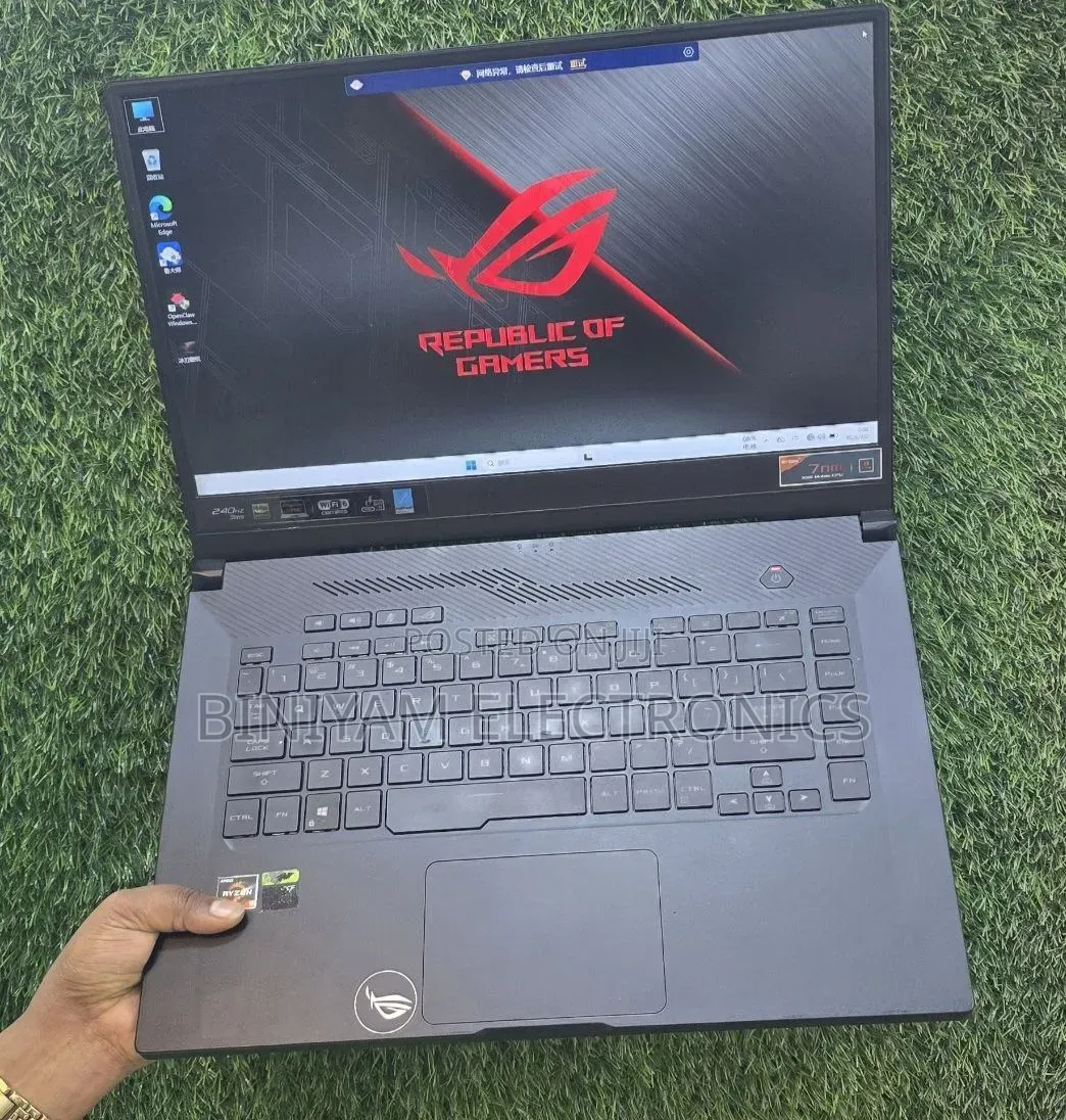New Laptop Asus ROG Zephyrus G15 16GB Intel Core i7 SSD 512GB