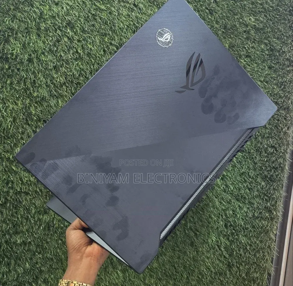 New Laptop Asus ROG Zephyrus G15 16GB Intel Core i7 SSD 512GB