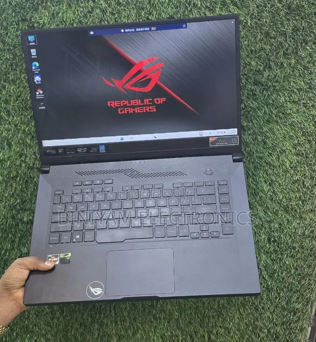 New Laptop Asus ROG Zephyrus G15 16GB Intel Core i7 SSD 512GB