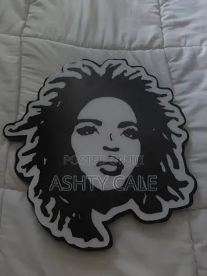 ​Lauryn Hill Glossy Wall Art / Home Decor