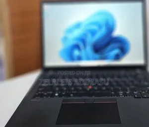 New Laptop Lenovo ThinkPad P14s 16GB Intel Core i7 SSD 512GB