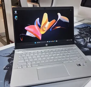 New Laptop HP Pavilion 14 8GB Intel Core i5 SSD 512GB