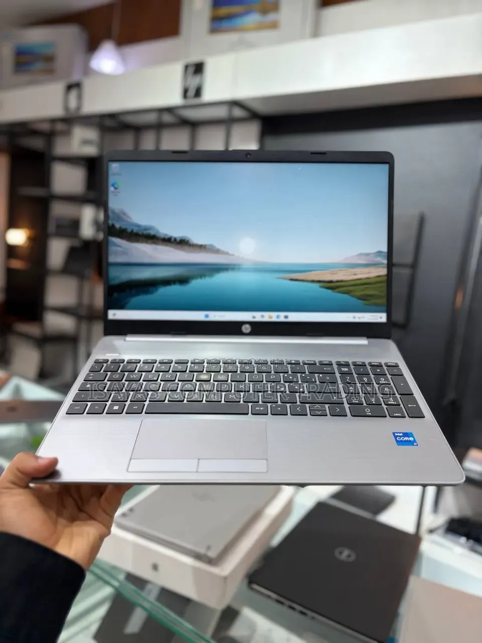 New Laptop HP 250 G8 16GB Intel Core i7 SSD 512GB