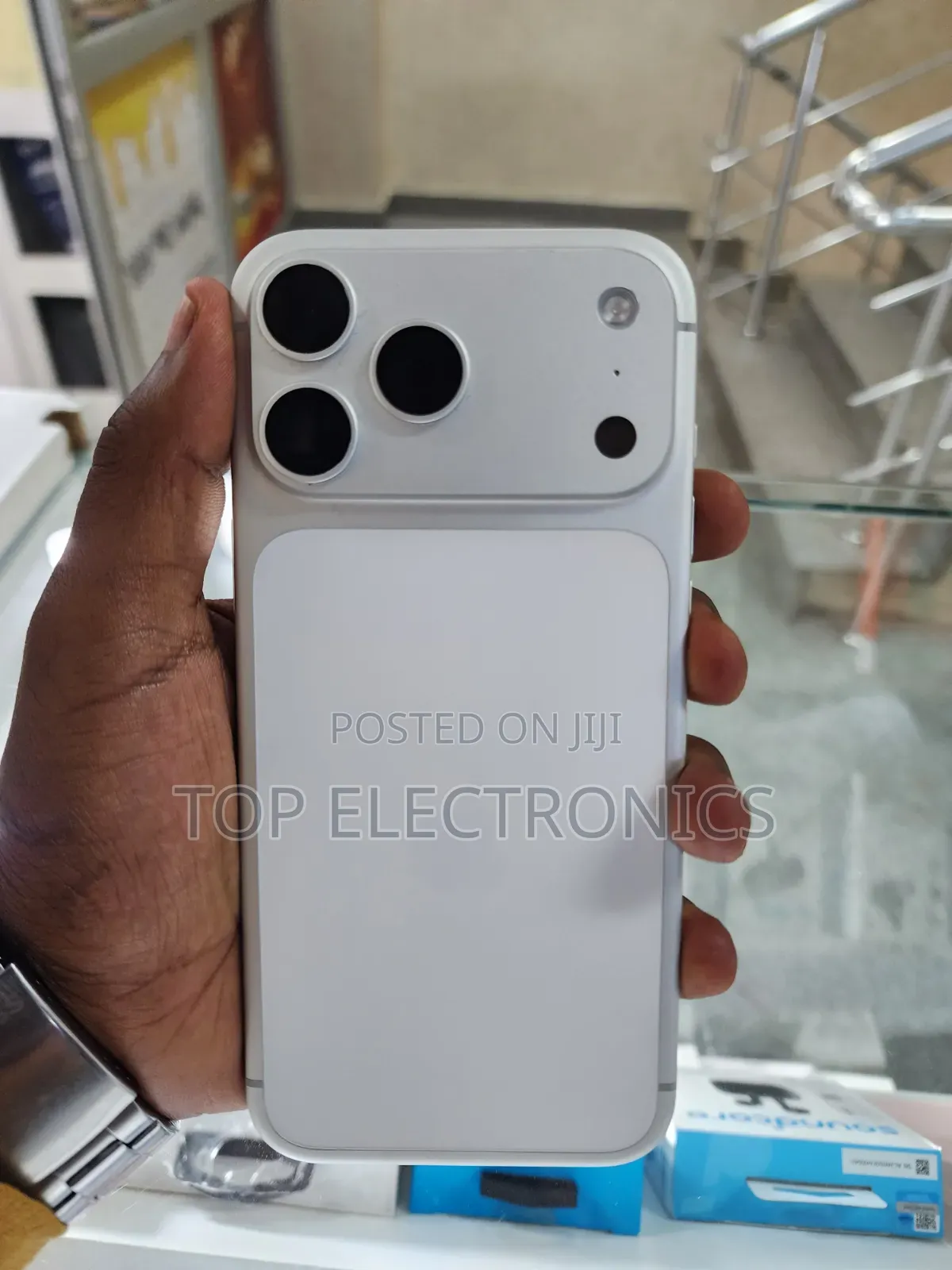 New Apple iPhone 17 Pro Max 512 GB Silver