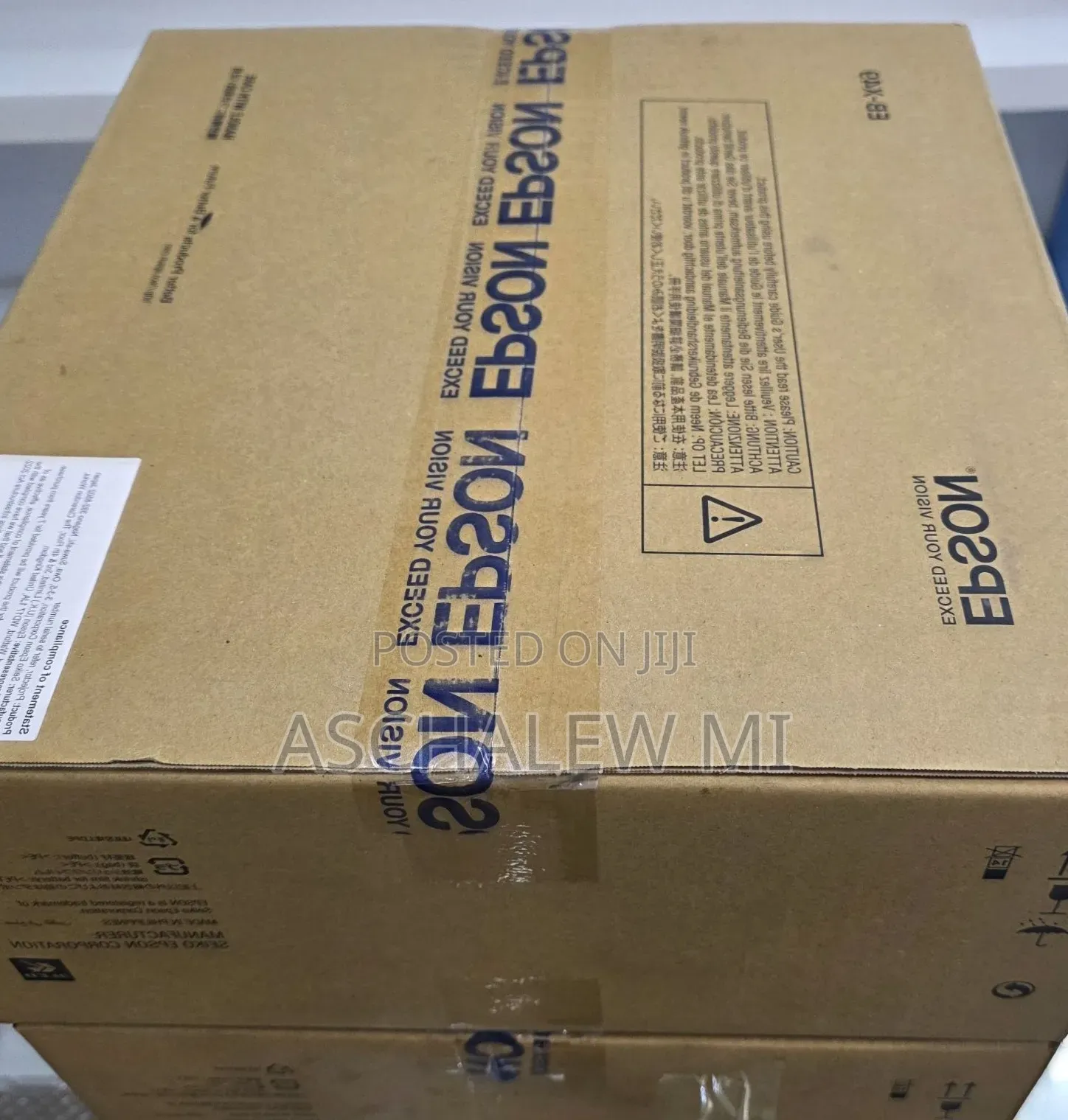 Brand New Epson Projector Model : Eb-X49 Technology: 3lcd,