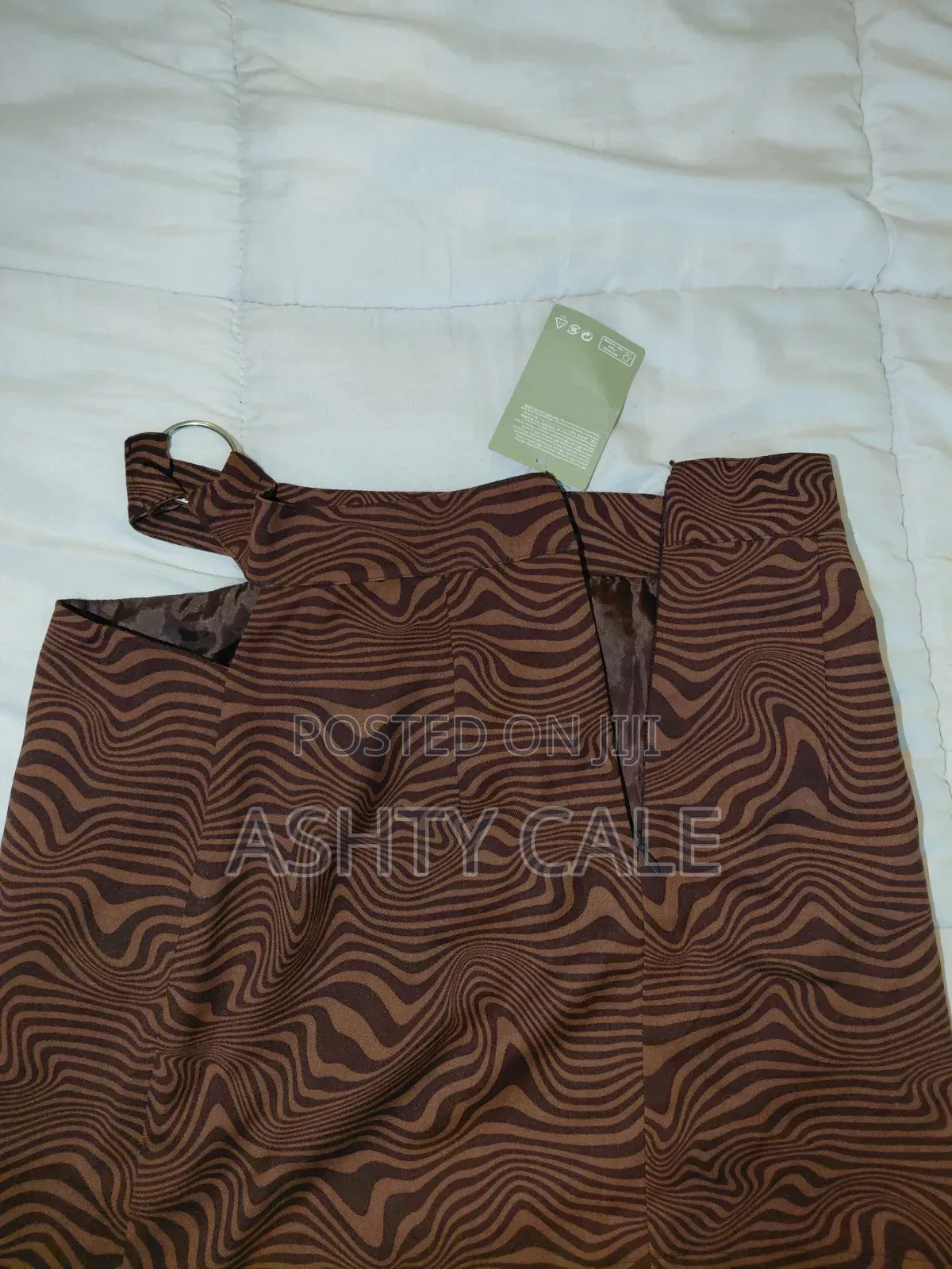 Brown Wavy Pattern Cutout Miniskirt