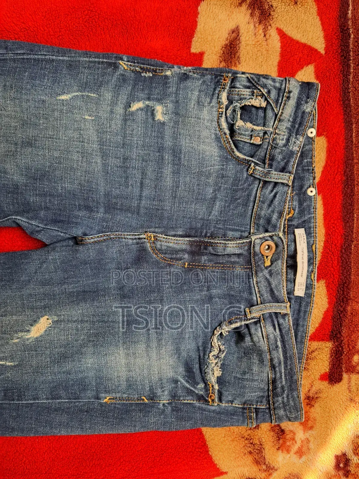 Original Zara Ripped Skinny Jeans – Used