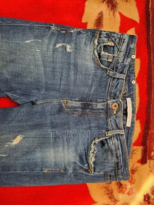 Original Zara Ripped Skinny Jeans – Used