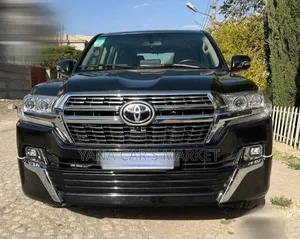 Toyota Land Cruiser 2015 Blue