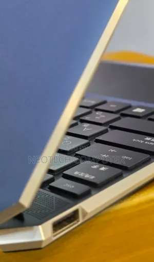 New Laptop HP Spectre 14 16GB Intel Core i7 SSD 512GB