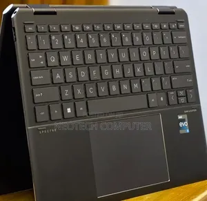 New Laptop HP Spectre 14 16GB Intel Core i7 SSD 512GB