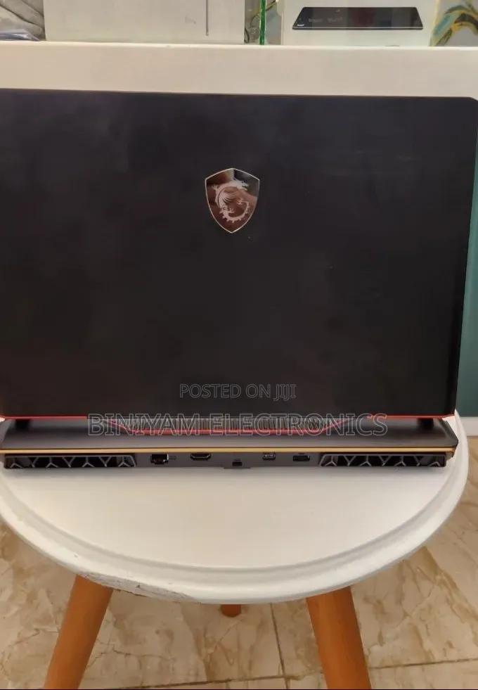 New Laptop MSI Raider GE68HX 13VI-202US 16GB Intel Core i9 SSD 1T