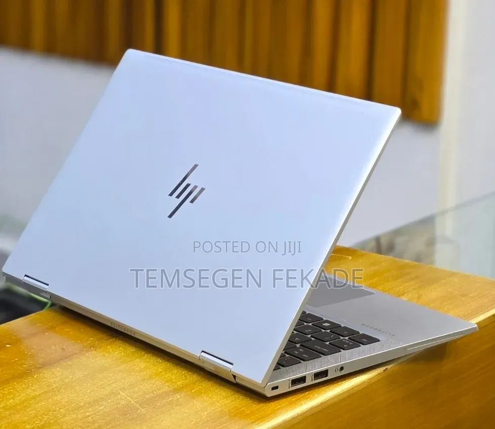 New Laptop HP EliteBook 830 G8 16GB Intel Core i5 SSD 512GB