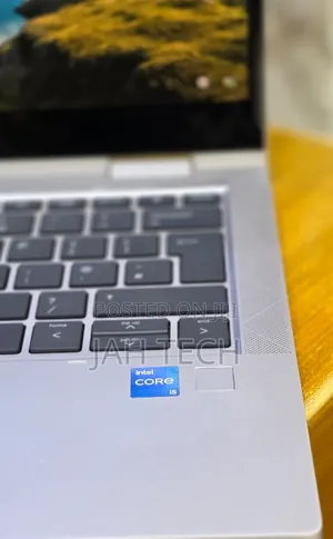 New Laptop HP EliteBook 830 G8 16GB Intel Core i5 SSD 512GB