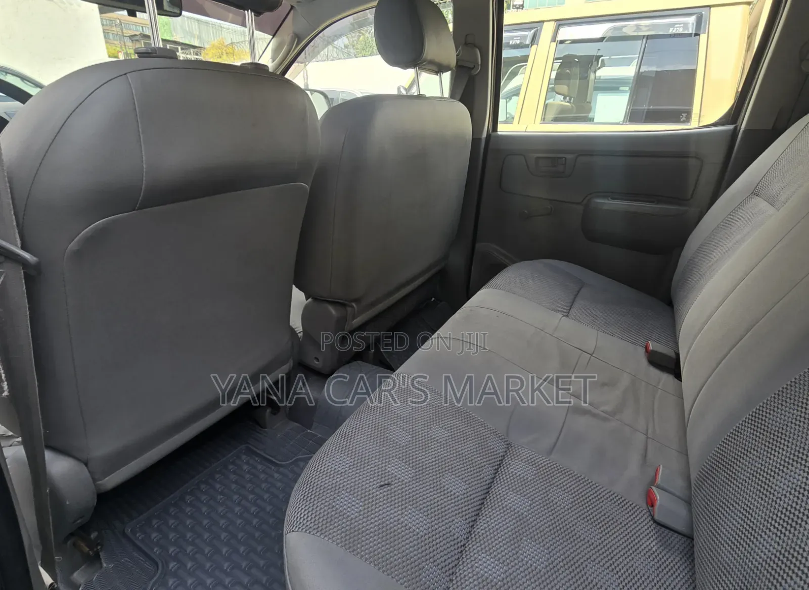 Toyota Hilux 2008 Gray