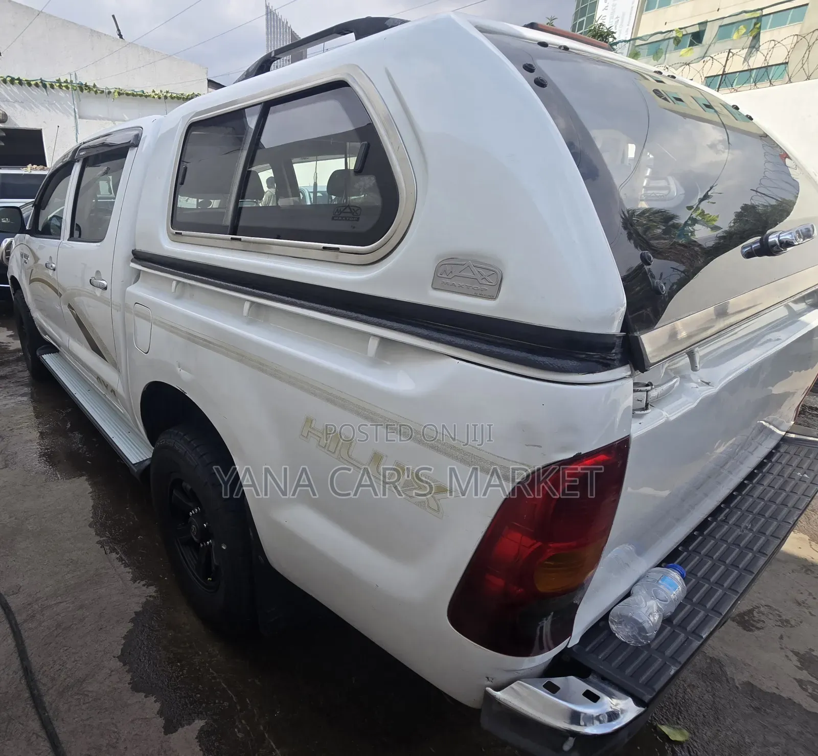 Toyota Hilux 2008 Gray