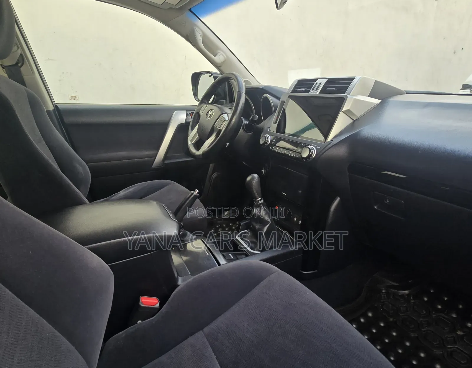 Toyota Land Cruiser Prado 2015