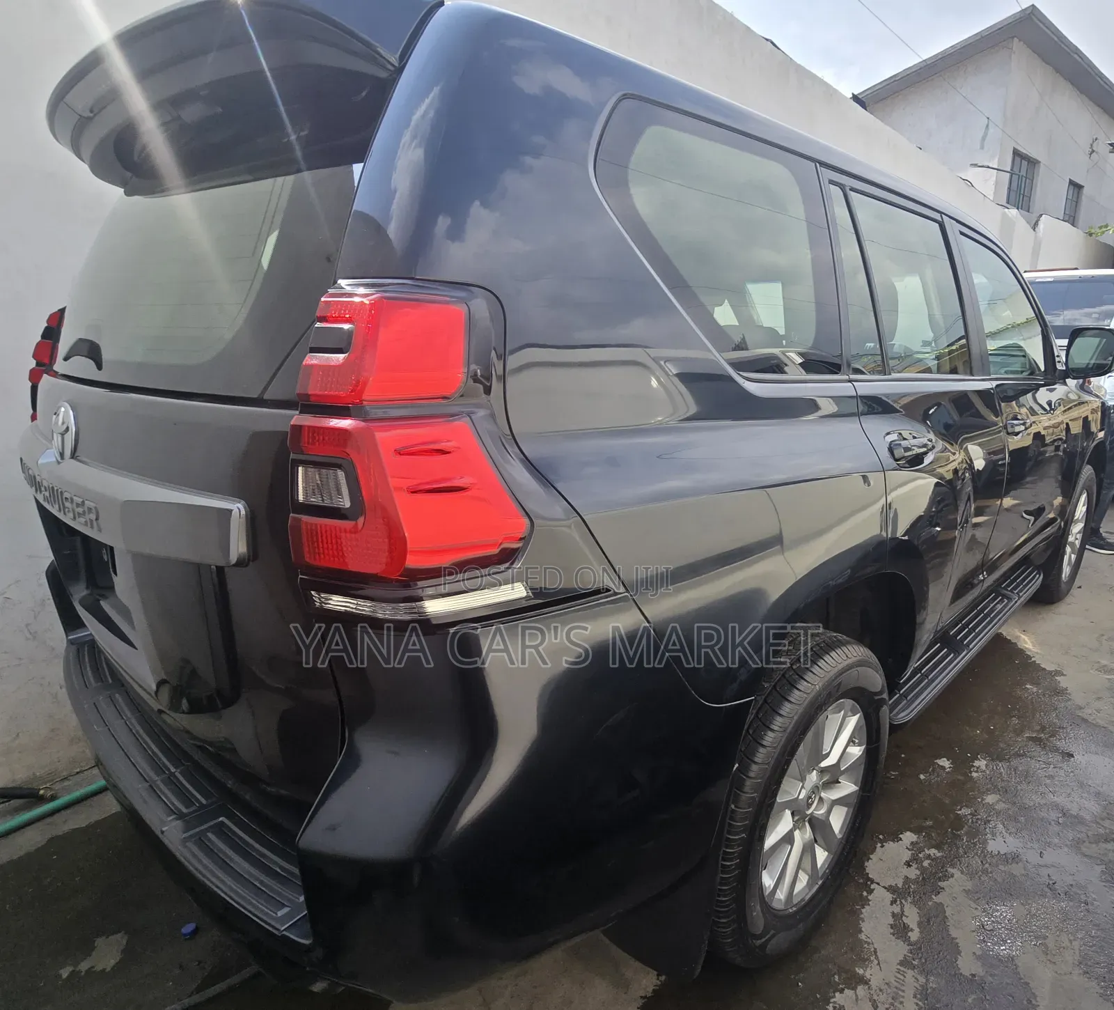Toyota Land Cruiser Prado 2015