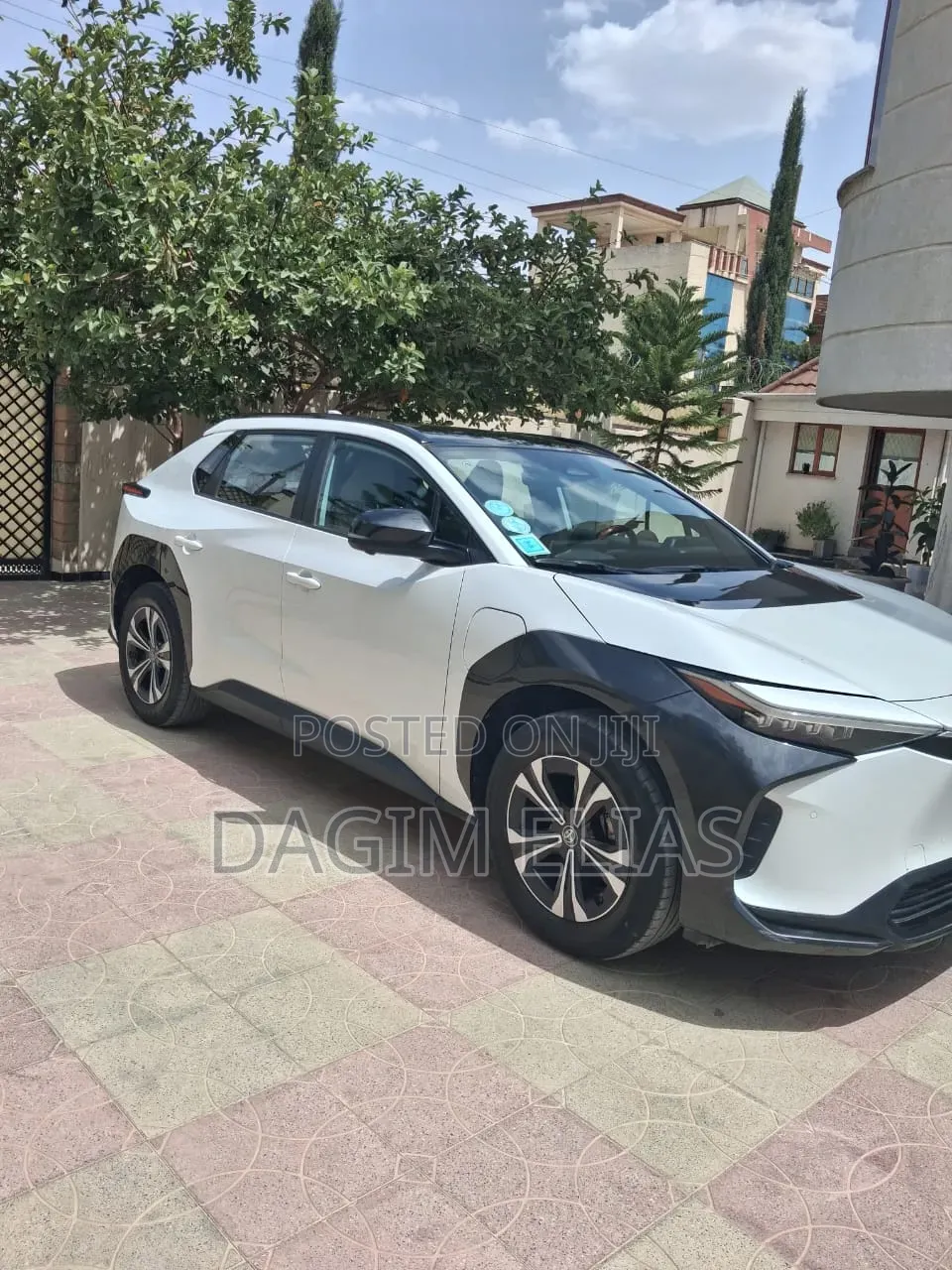 Toyota bZ4X 2023 White