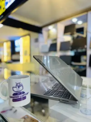 Laptop Lenovo IdeaPad 320S 8GB Intel Core i7 HDD 1T