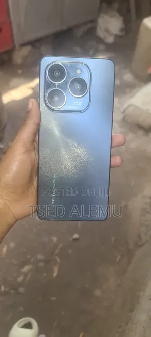 Tecno Spark 20 256 GB Black