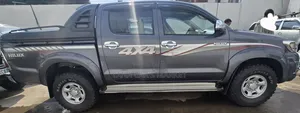 Toyota Hilux 2014 Black