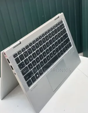 New Laptop HP EliteBook 830 G8 32GB Intel Core i7 SSD 512GB