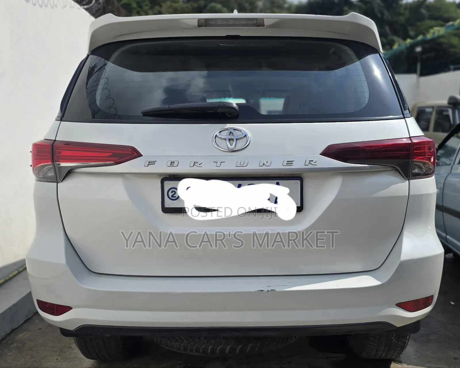 Toyota Fortuner 2023