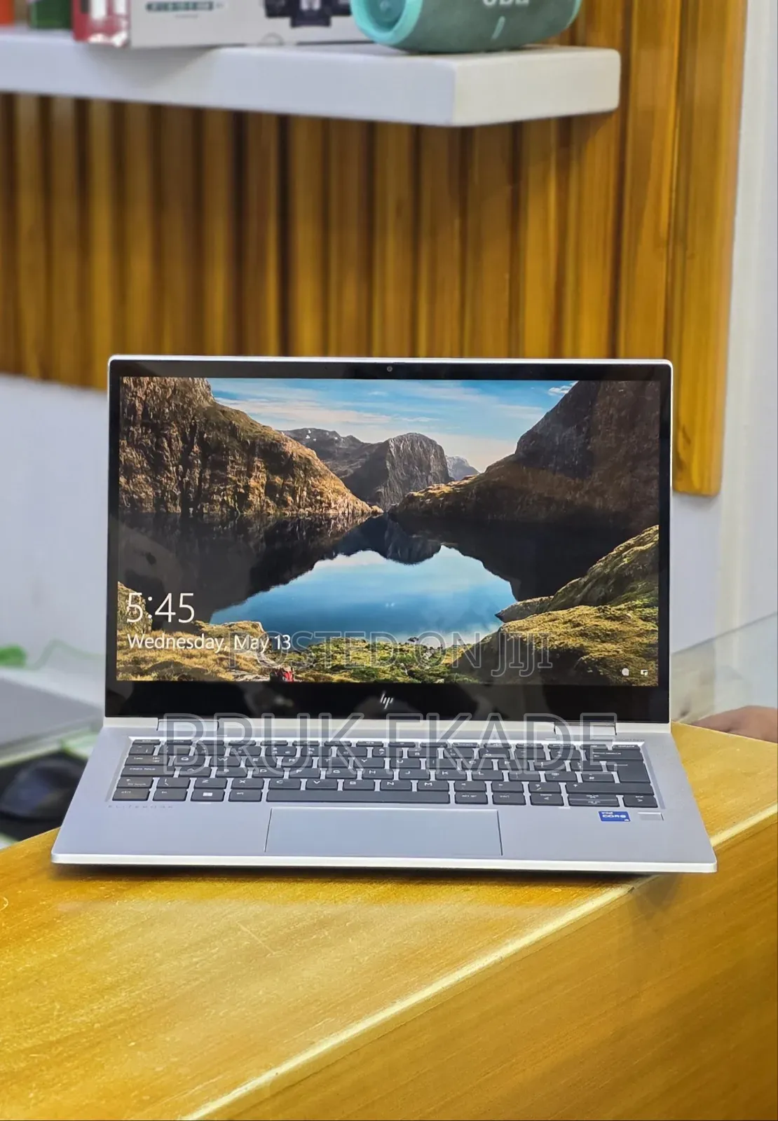 New Laptop HP EliteBook 830 G8 16GB Intel Core i5 SSD 512GB