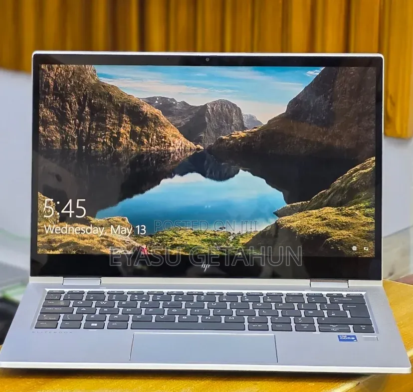 New Laptop HP EliteBook 830 G8 16GB Intel Core i5 SSD 512GB