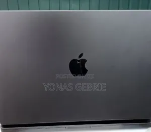 New Laptop Apple MacBook 18GB Apple M3 Pro SSD 512GB