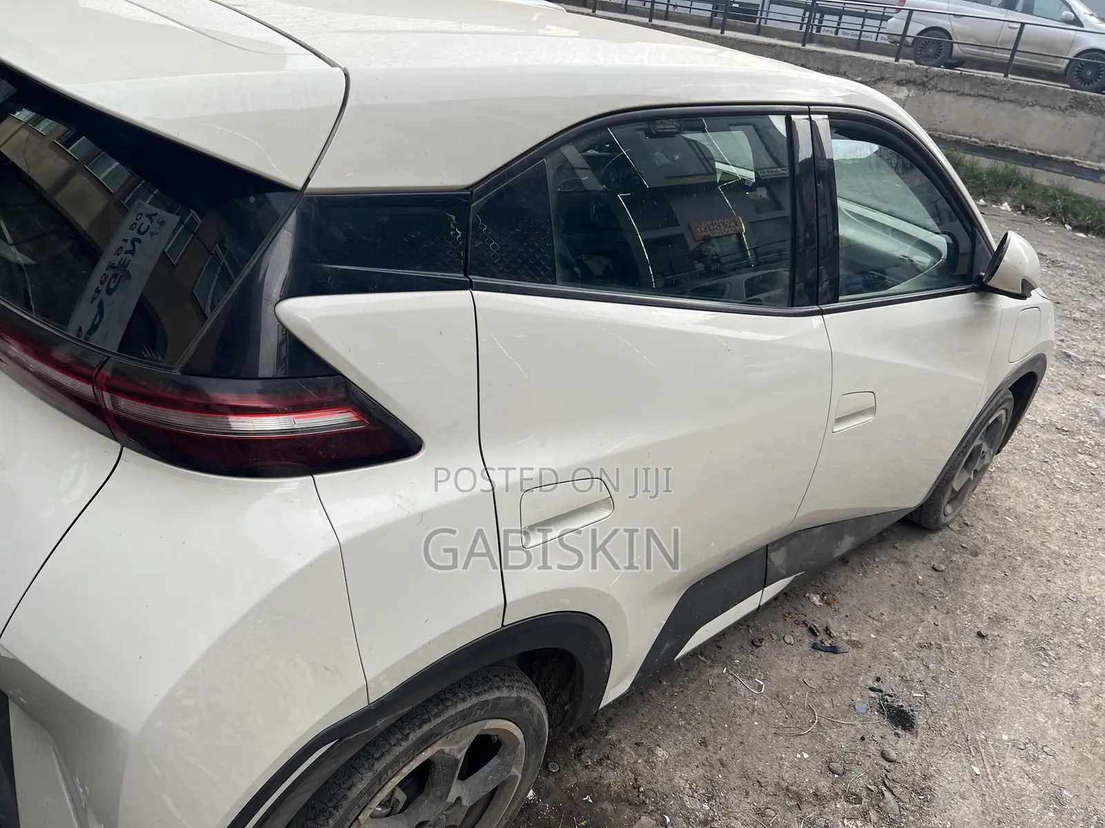 BYD Seagull 38 kWh FWD 2023 White