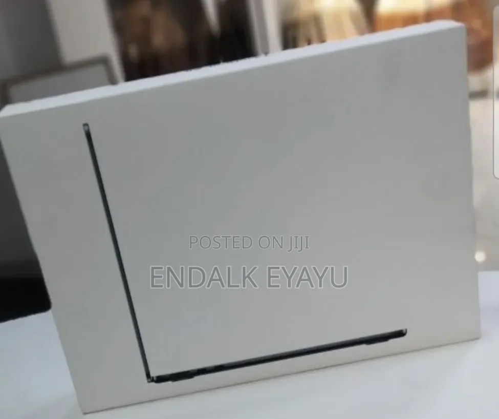 New Laptop Apple MacBook Air 2026 M5 16GB Apple M5 SSD 512GB