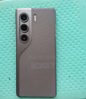 Tecno Camon 40 Pro 4G 256 GB Gray