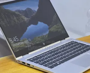 New Laptop HP EliteBook 830 G8 16GB Intel Core i5 SSD 512GB