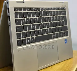 New Laptop HP EliteBook 830 G8 16GB Intel Core i5 SSD 512GB