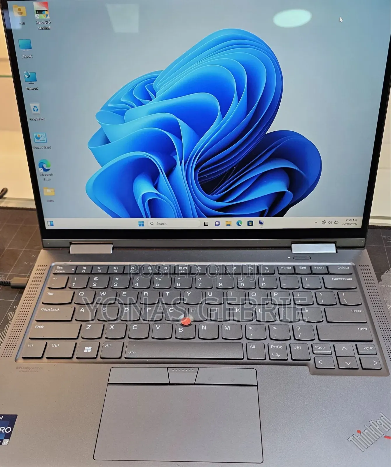 New Laptop Lenovo ThinkPad X1 Yoga 32GB Intel Core i7 SSD 512GB
